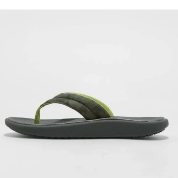 All in Motion Sterling Sandals Green Camo 3 - Picture 2 of 4